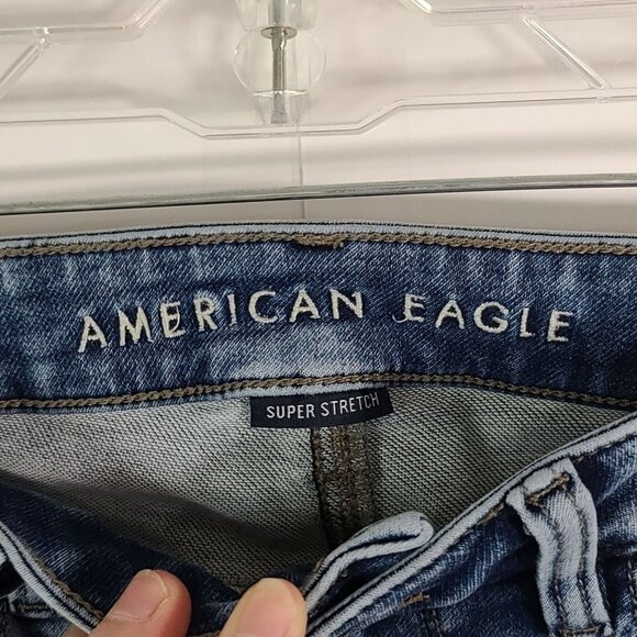 American Eagle Hi-Rise Jegging Distressed Ripped Knee Size 4 - Picture 6 of 7